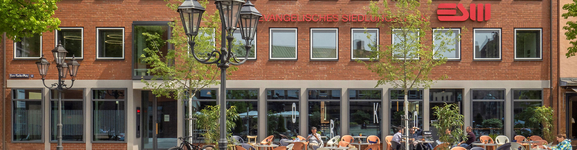 Fassade des „New Work Office“ am Hans-Sachs-Platz. (Foto: Christian Höhn Photography)